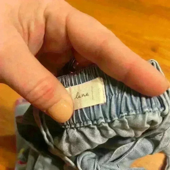 Lacey Lane Girls Embroidered Jumper Size 5 Boho Chambray Colorful Adjustable - Picture 5 of 5